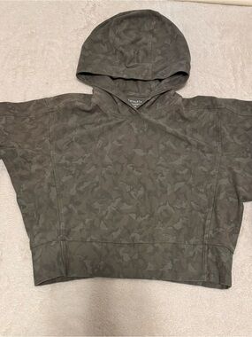 Athleta Olive Green Camo Cropped Hoodie